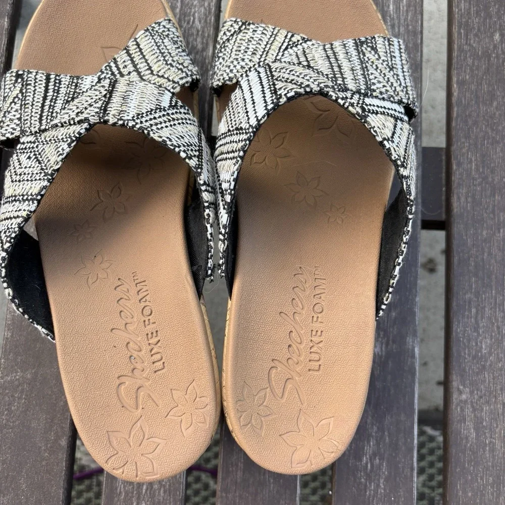 Skechers Womens 9.5 Black Wedge Sandal Boho Cork Luxe Foam 57331 BKGD